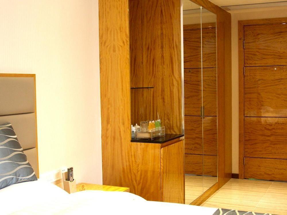 Guangzhou Youyuanherui Hotel Exteriör bild